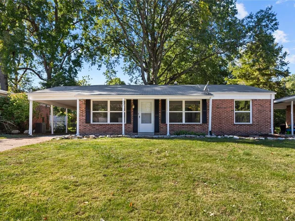 57 Gocke Pl, Saint Louis, MO 63114