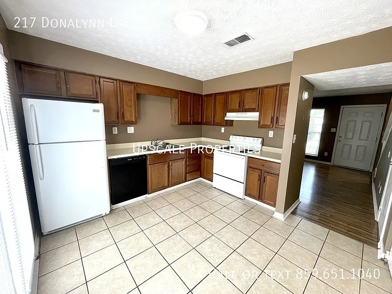 217 Donalynn Dr #B — Photo 3