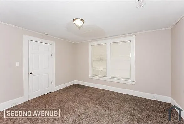 2908 Avenue I — Photo 10