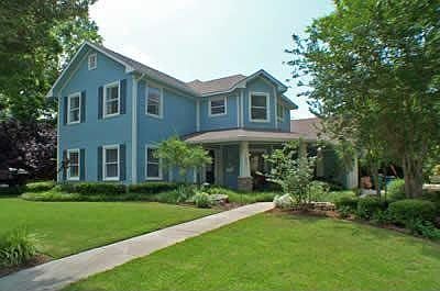 1st image of 705 W Virginia St