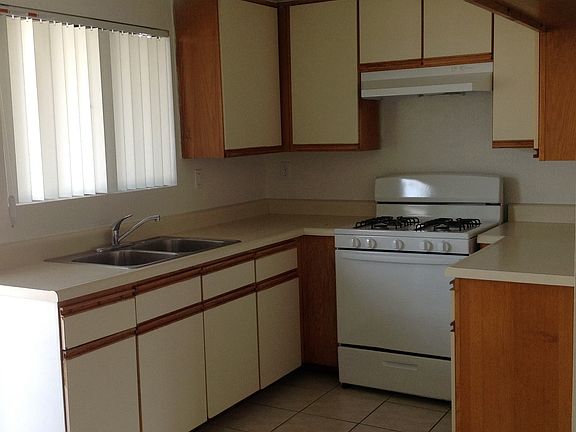 2nd image of 3251 Baldwin Park Blvd APT 3