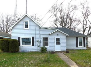 223 S Pleasant St, Watervliet, MI