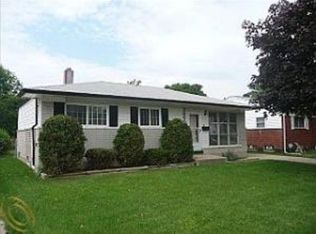 30608 Rustic Ln, Westland, MI 48186