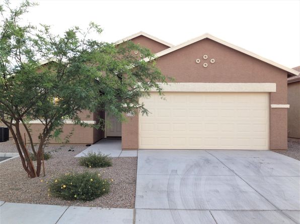 3070 N Desert Stone Pl