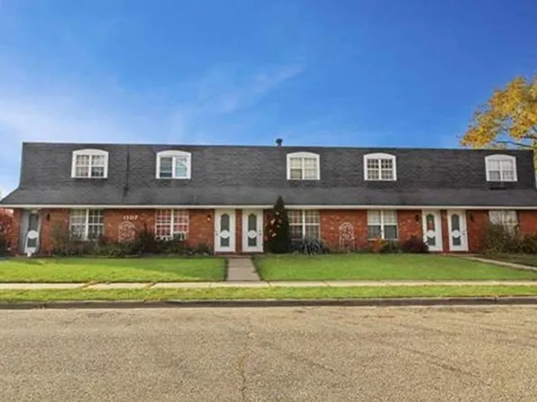 1309 W Chestnut St APT 5, Chillicothe, IL 61523