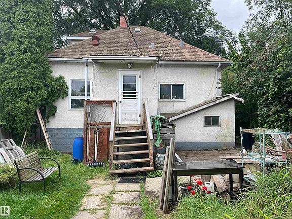 3rd image of 10205 92nd St NW