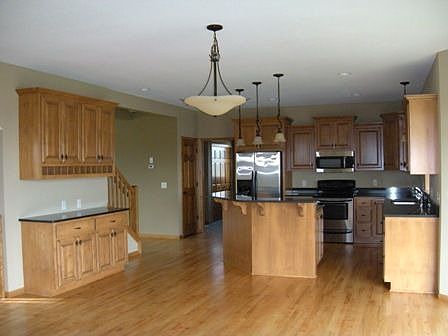4th image of 6853 Lydia Ln