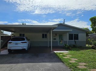 822 NW 12th Ave, Dania, FL 33004