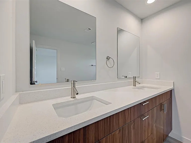 3510 Contempo Dr — Photo 21
