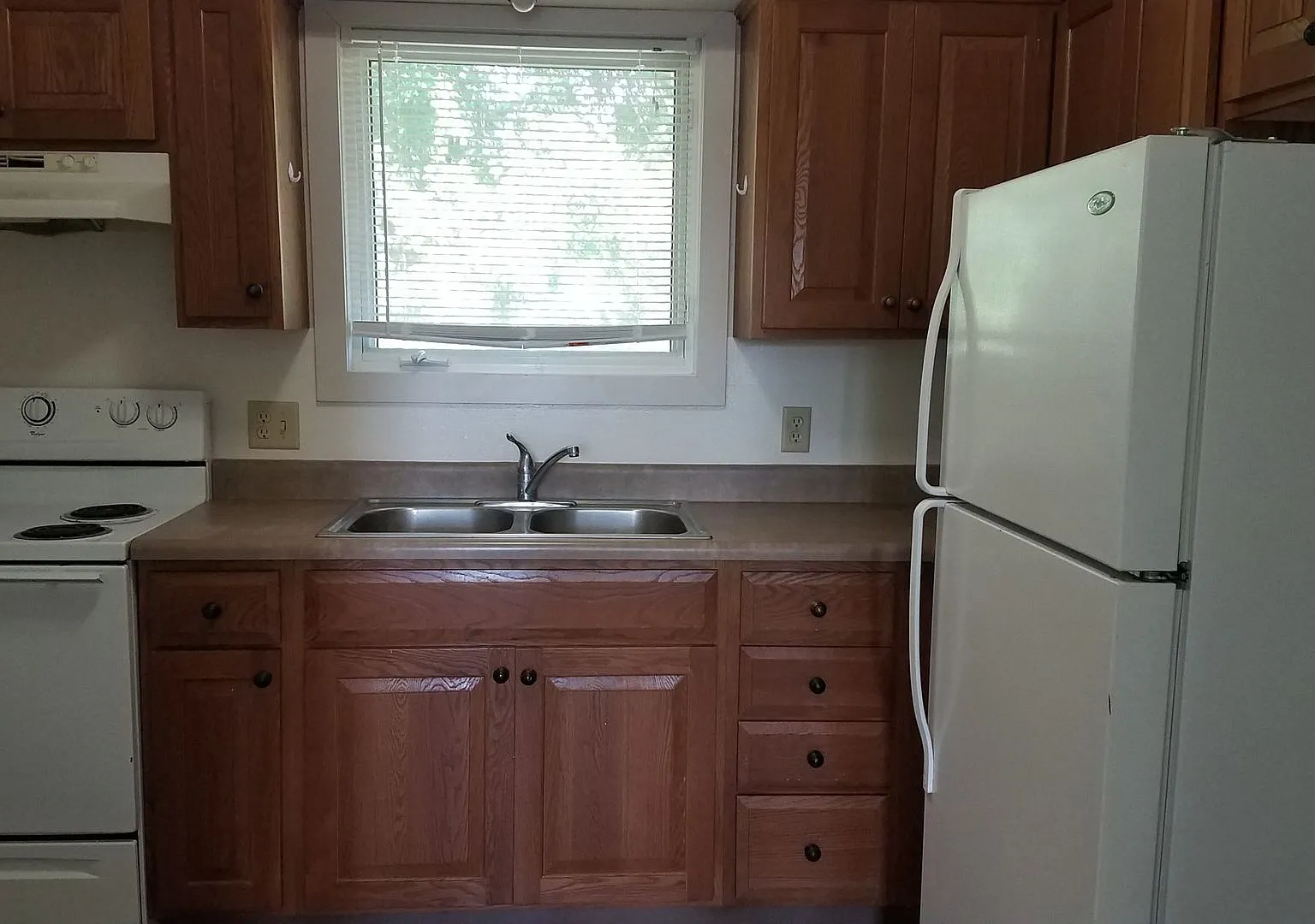 Hudson 320 — Photo 1