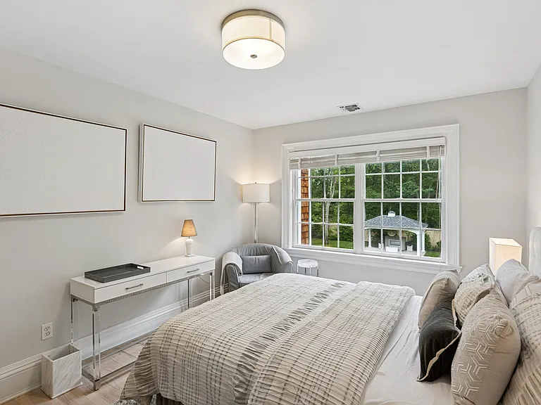 10 Balcomie Ln — Photo 33