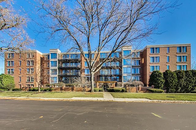 1st image of 1633 2nd St APT 505