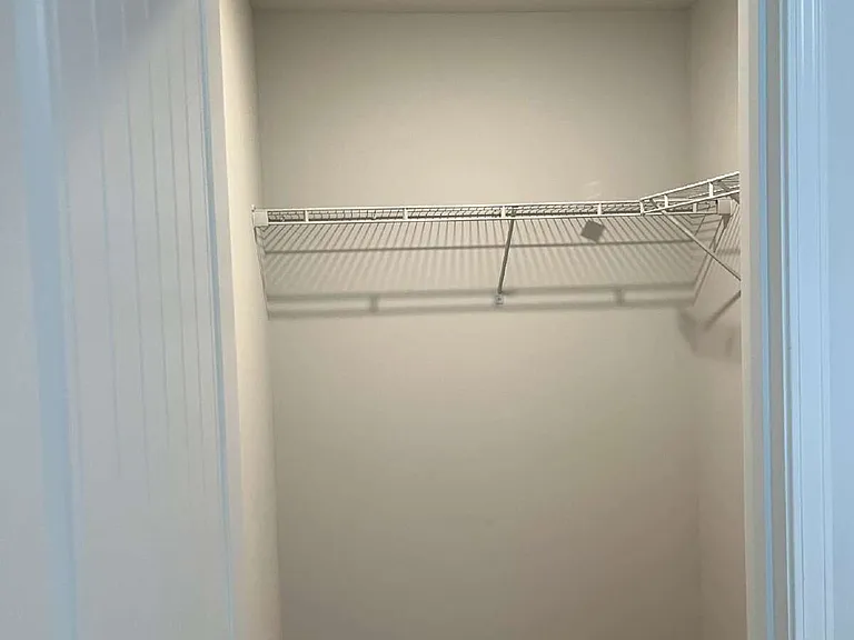 1083 Pepper Stone Dr — Photo 13