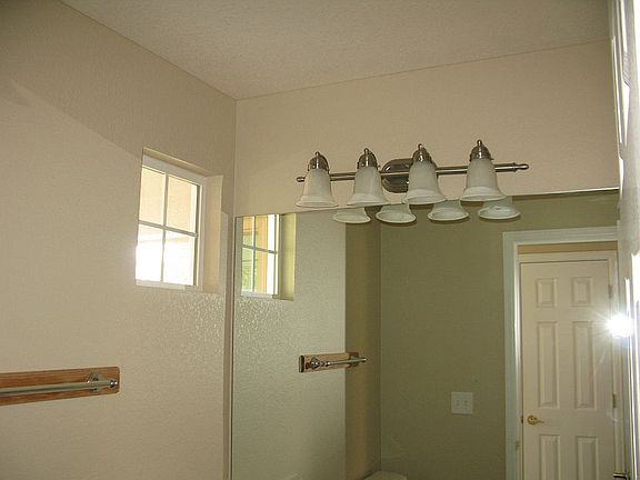 4th image of 4673 W 113th Ave