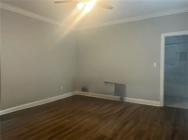 3 bed, 2.0 bath, 1360 sqft, $2,200 — Photo 4