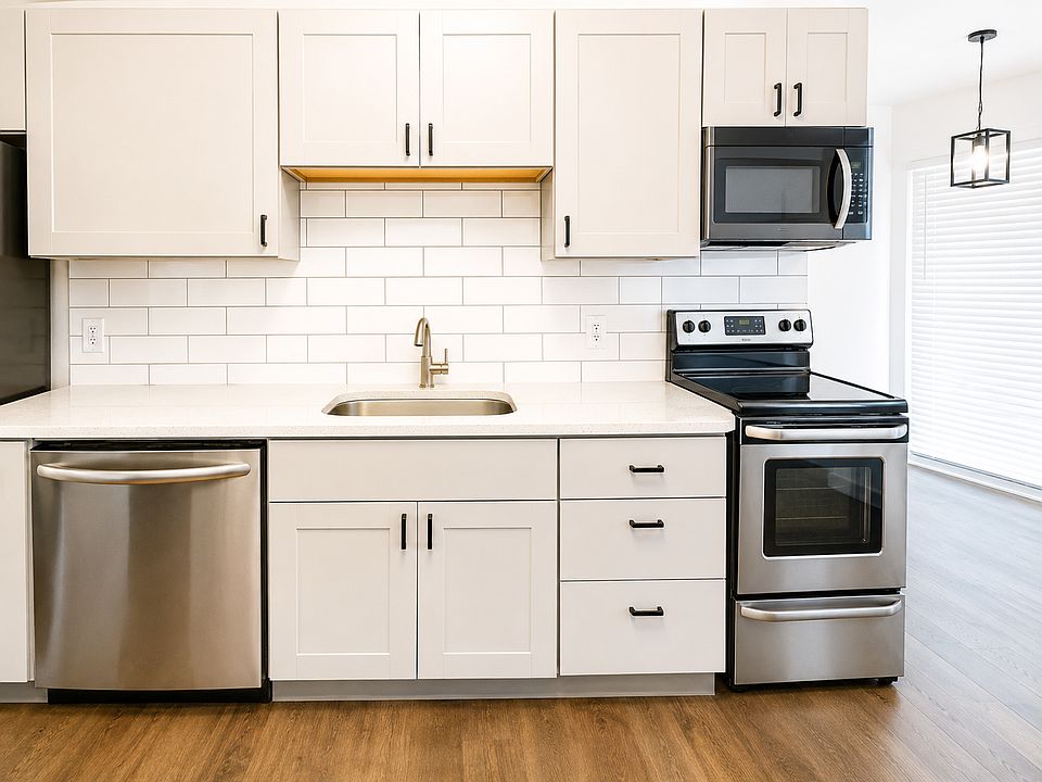 1st image of 2990 Rhodes Cir S #1-111