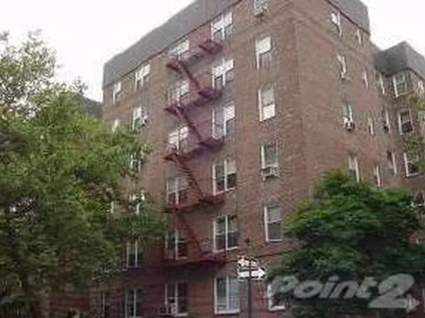 702 Kathleen Place image 1 of 1