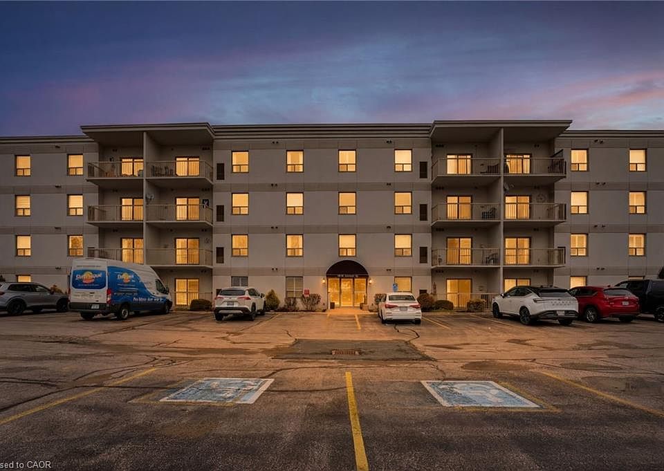 1st image of 12 Saint Andrew St #408