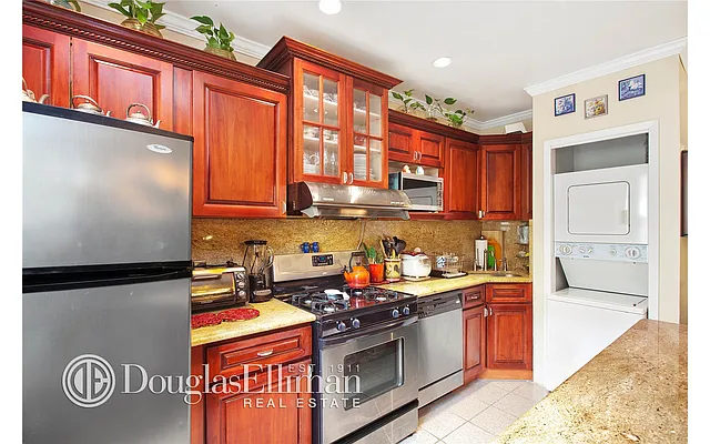 Sold by Douglas Elliman | media 3