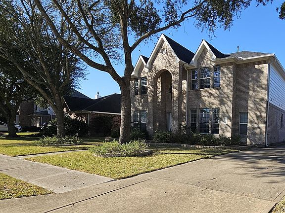 2nd image of 10201 Forest Spring Ln