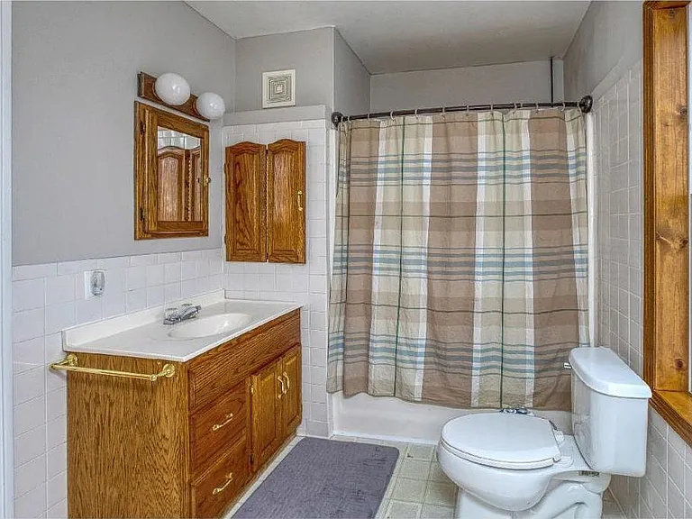 861 Diffley Rd — Photo 6