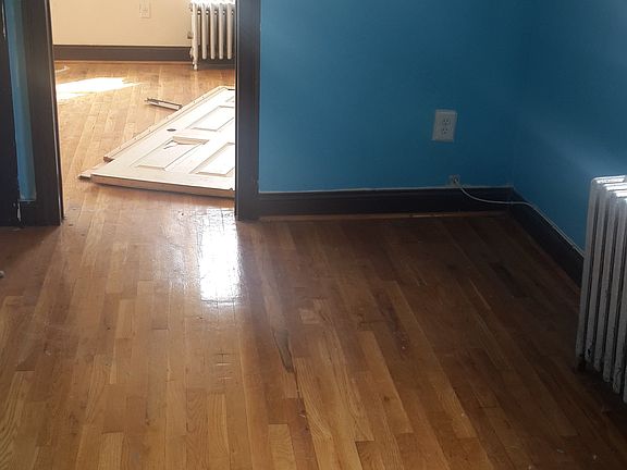 4th image of 181 Quincy St APT 4