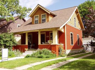 423 Elmwood St NE, Grand Rapids, MI 49505