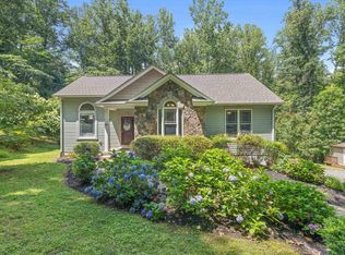 314 Greene Acres Rd S, Stanardsville, VA 22973