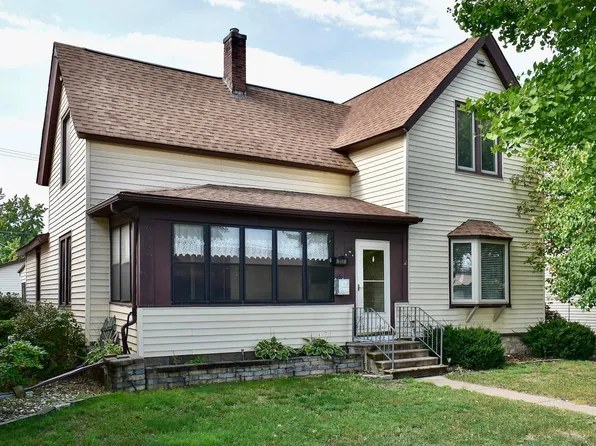 317 E 2nd St, Winona, MN 55987