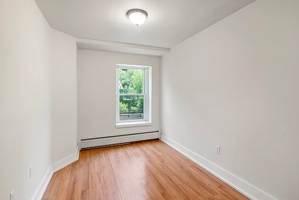 Rented by Nest Seekers International | media 14