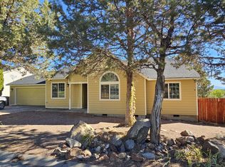 2518 SW 33rd Ct, Redmond, OR 97756