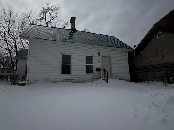 219 Randall St, Eau Claire, WI 54703