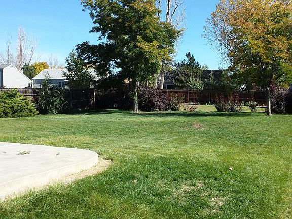 HUGE YARD