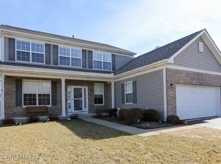 1180 Shawford Way Dr, Elgin, IL 60120