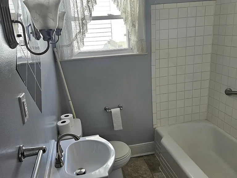 1417 W Virginia Ave — Photo 16