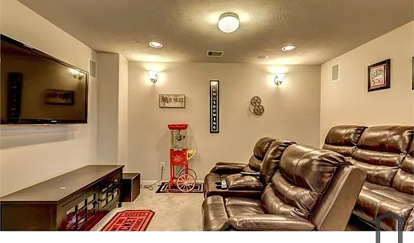 24606 Mason Knights Ct