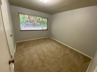 1014 SW 154th St #2, Seattle, WA 98166