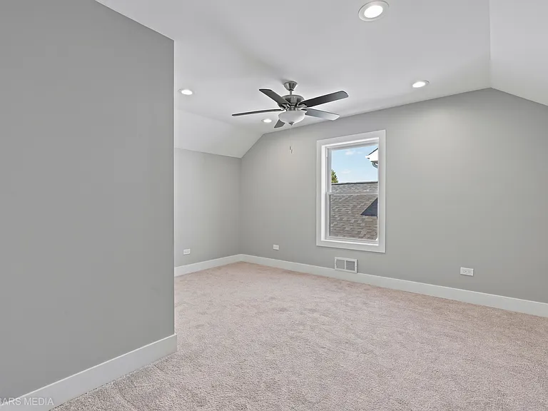 4019 Faith Ln — Photo 27