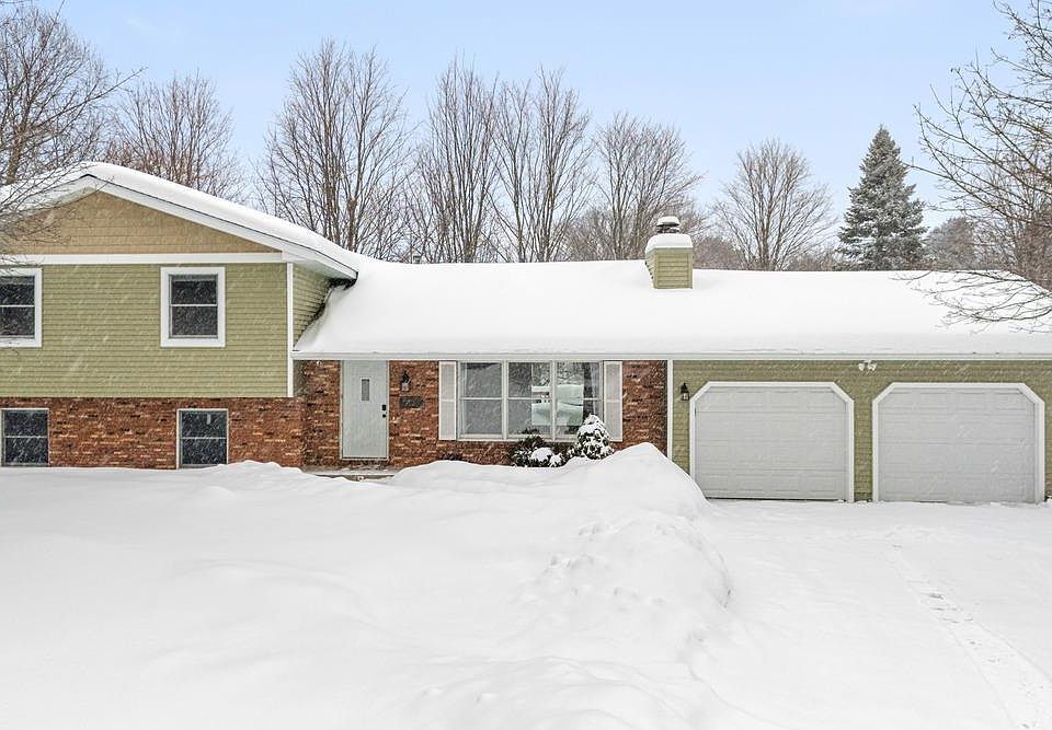 1st image of 3986 Heatherwood Dr E