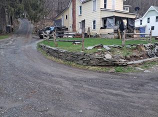 60 High St, Walton, NY