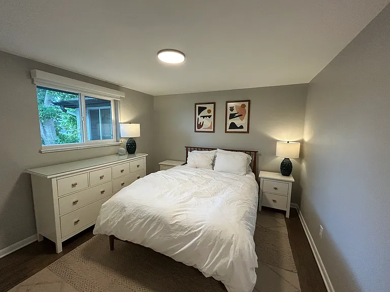 1050 Lowell Blvd — Photo 10