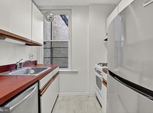 258 S 9th St APT 2F, Philadelphia, PA 19107