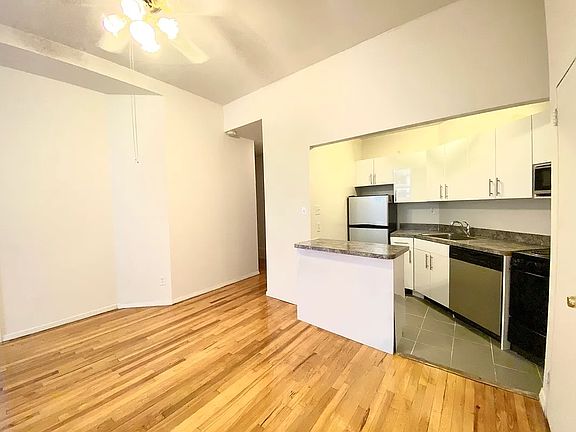 4th image of 97 5th Ave APT 4D