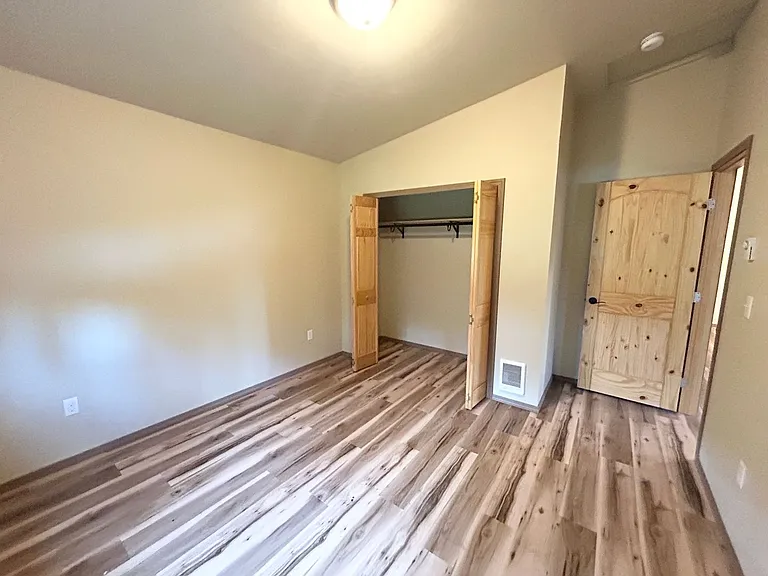 287 Springhill Rd — Photo 12