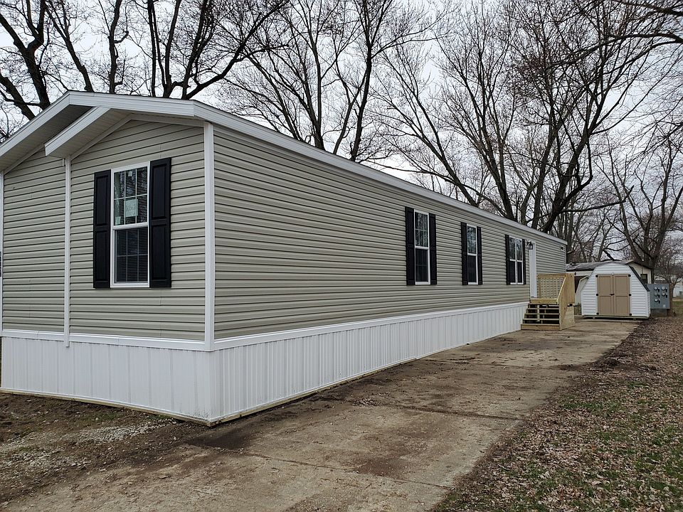 1st image of 10800 Valette Cir W #100