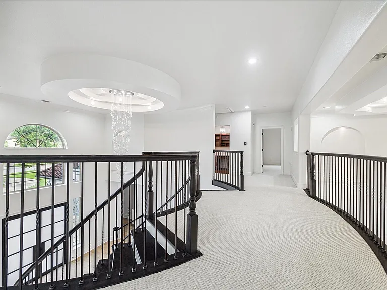 19 Sanctuary Trl — Photo 31