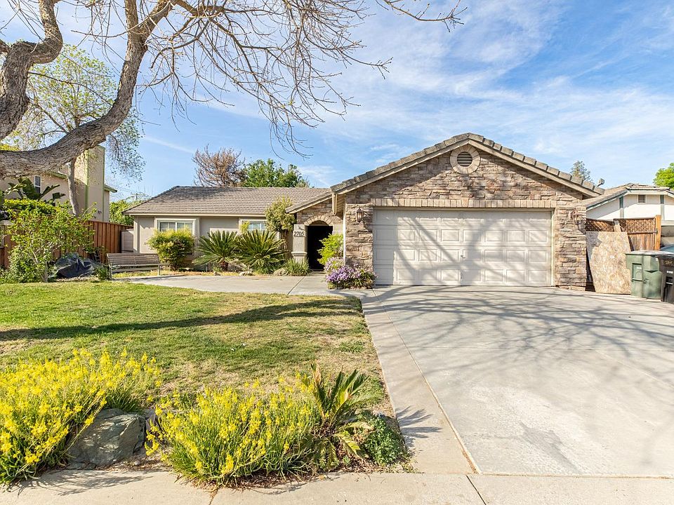 1st image of 2705 Tricia Ct