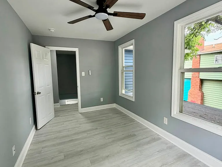 333 Washburn Ave — Photo 34