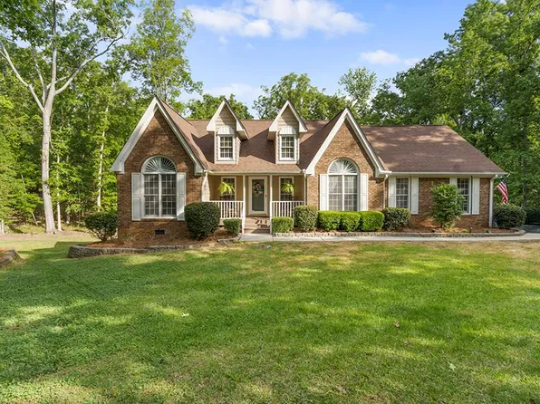 119 Pucketts Pointe Rd, Greenwood, SC 29649