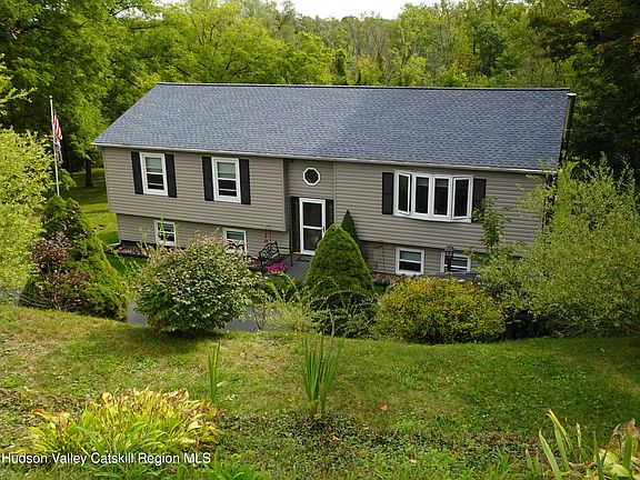 2nd image of 145 Viewmont Road